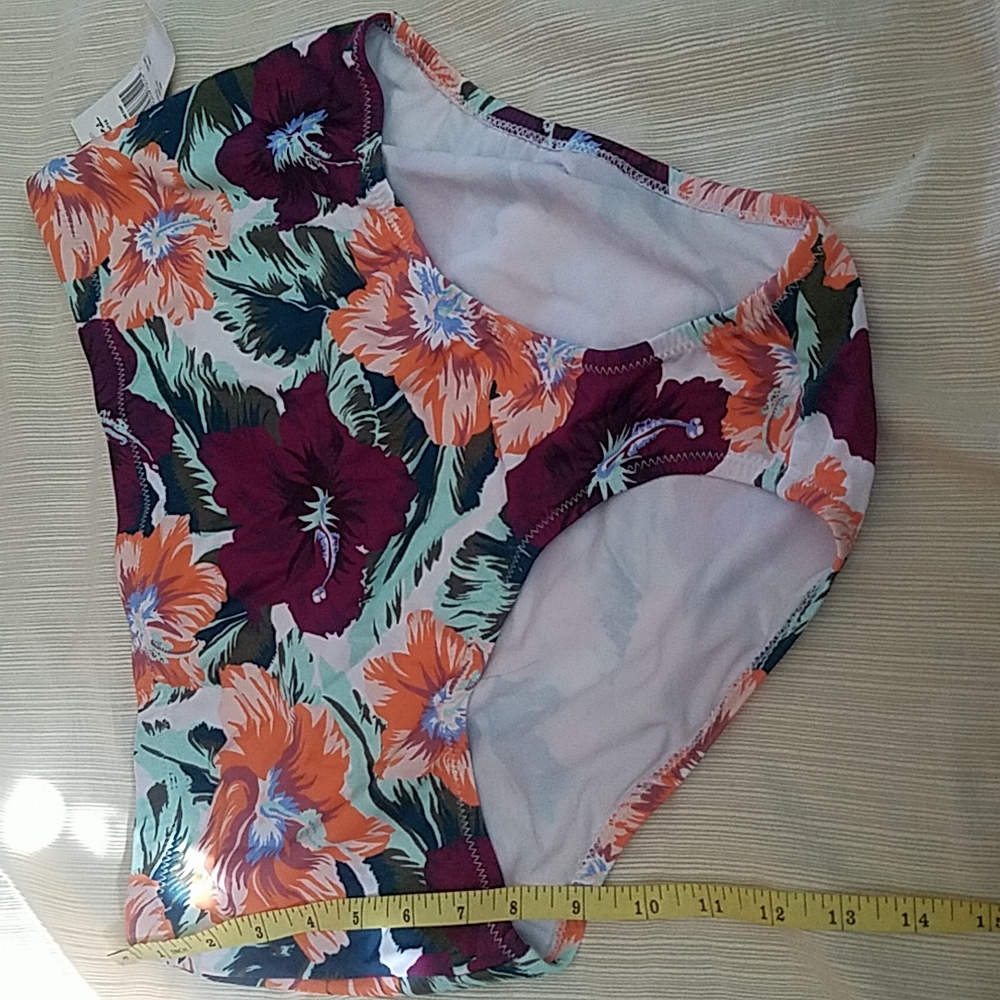 Swim suit
